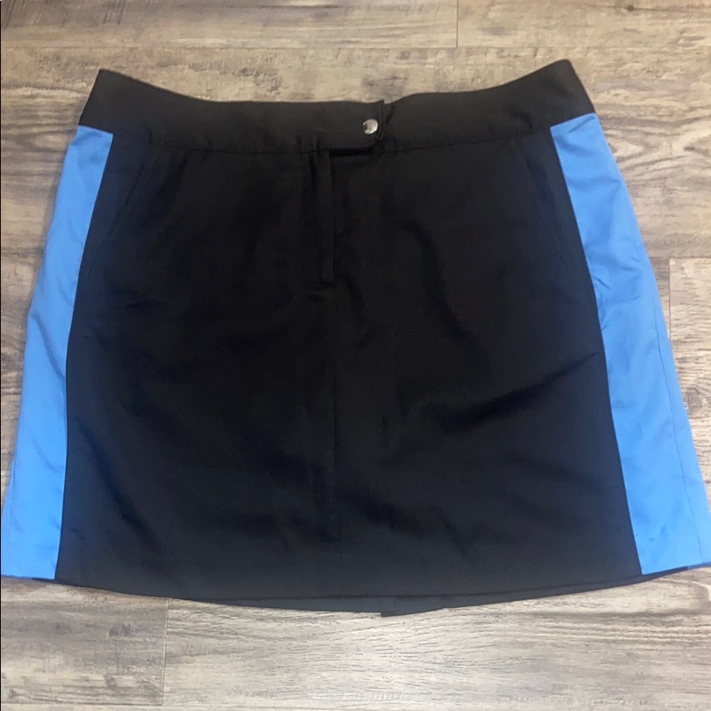 Izod Black and Blue Mini Skirt for Athletic Occasions